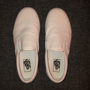 White slip on Vans